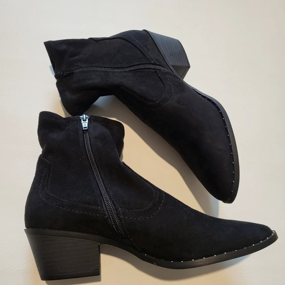 SO womens black faux suede zipper closure stacked heel ankle boots size 9 NWOB - Picture 5 of 11
